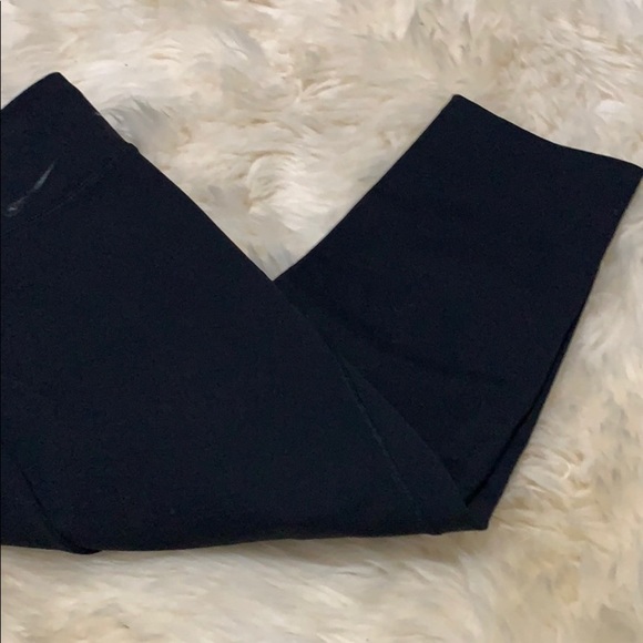 NIKE Dri-fit black crop leggings/capris - Picture 5 of 12